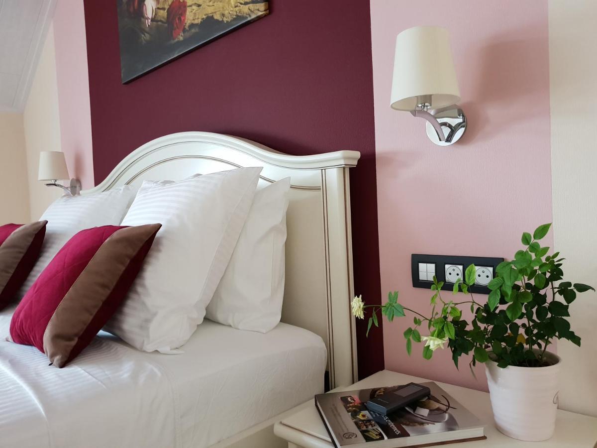 B&B Secret Garden Adults Only Voeren Bagian luar foto