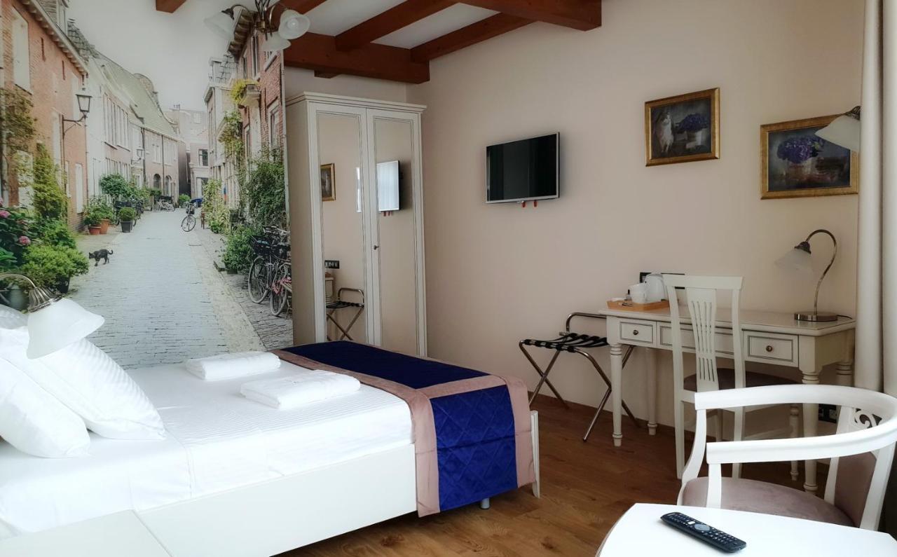 B&B Secret Garden Adults Only Voeren Bagian luar foto
