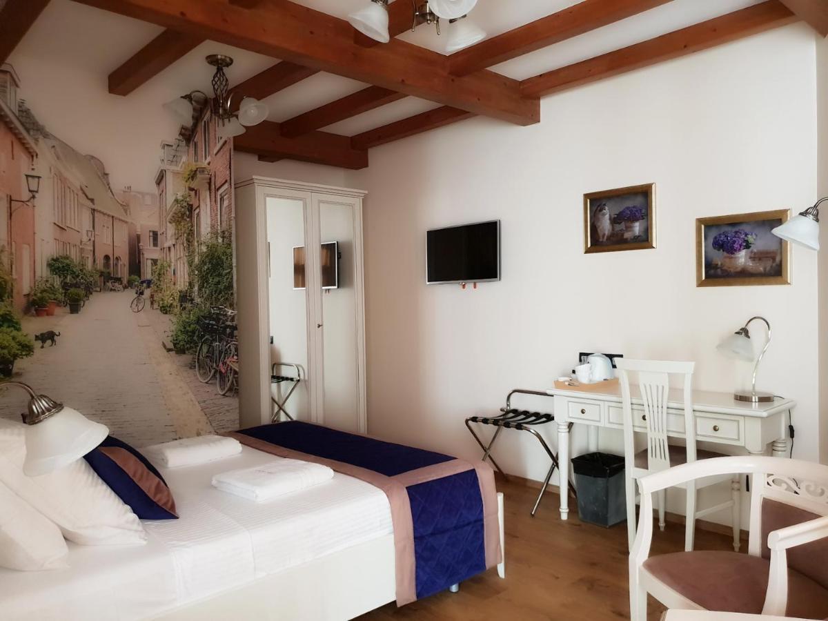 B&B Secret Garden Adults Only Voeren Bagian luar foto