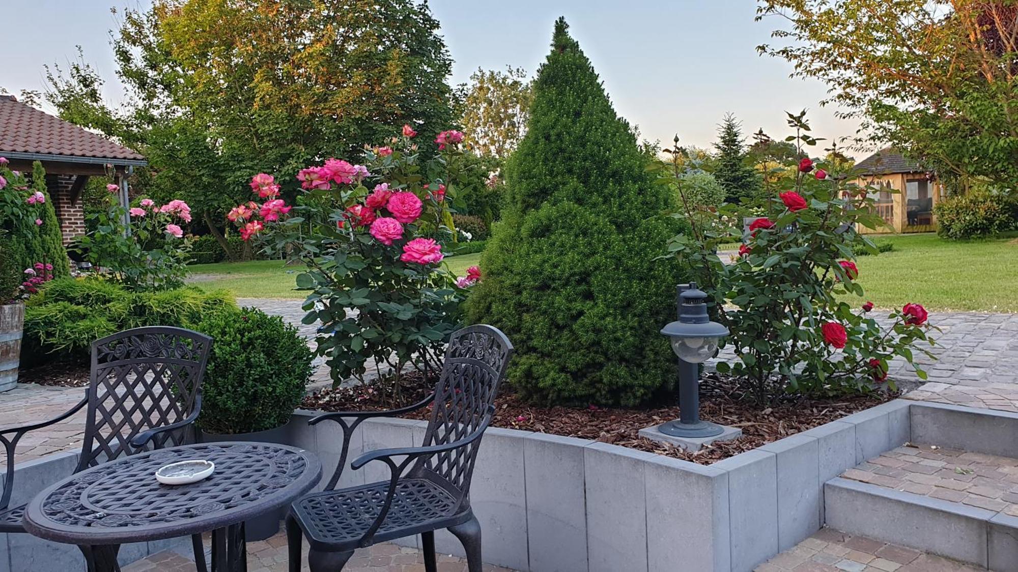 B&B Secret Garden Adults Only Voeren Bagian luar foto